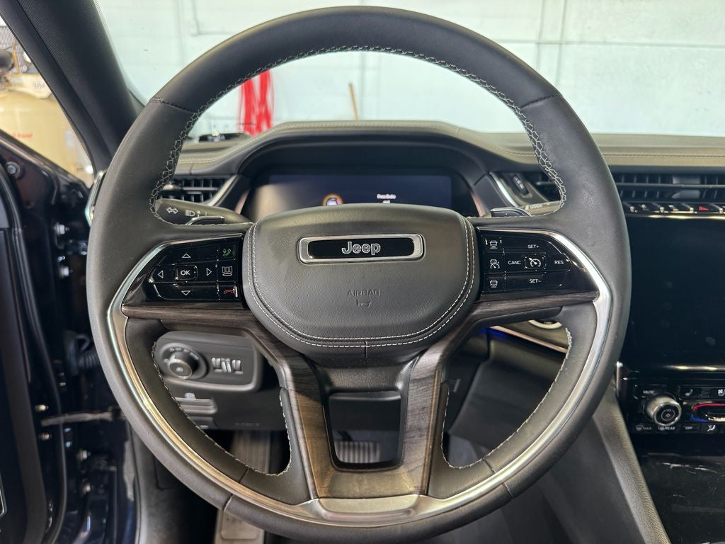 2023 Jeep Grand Cherokee L Overland