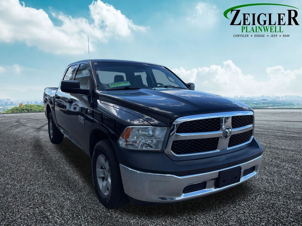 2017 RAM 1500 Tradesman Integrated Voice Command w/Bluetooth