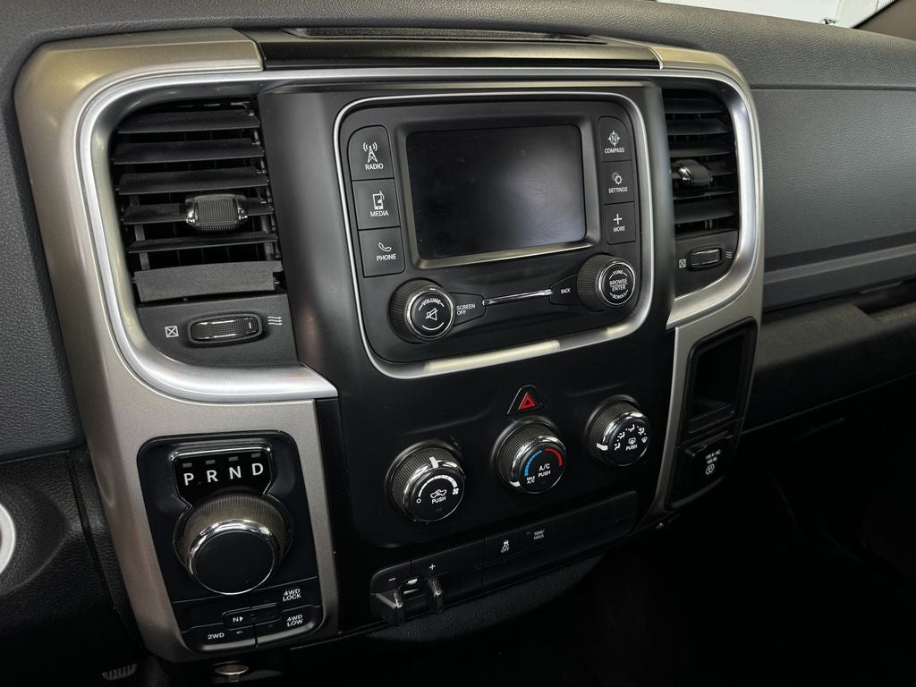 2017 RAM 1500 SLT