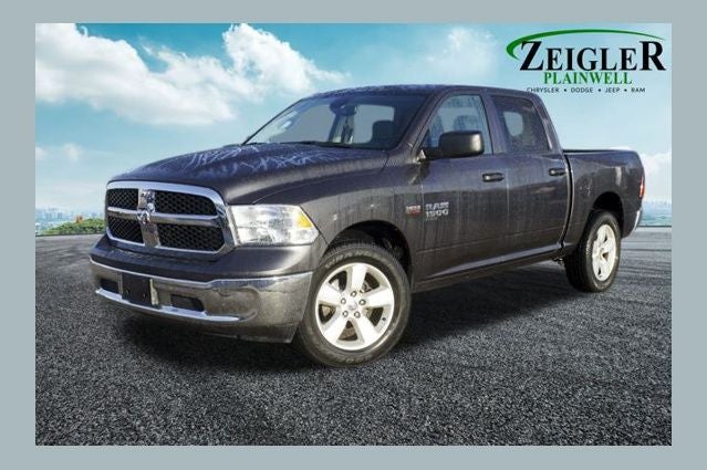 2023 RAM 1500 Classic SLT Integrated Voice Command w/Bluetooth & ParkView Re