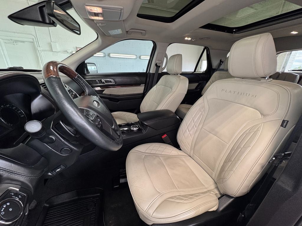 2019 Ford Explorer Platinum