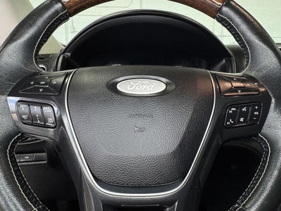 2019 Ford Explorer Platinum