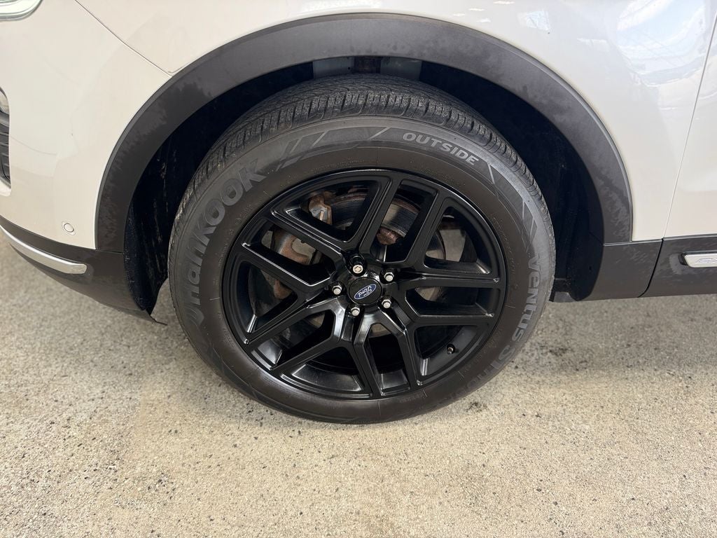 2019 Ford Explorer Platinum