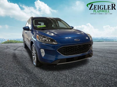 2022 Ford Escape Hybrid Titanium