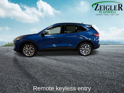 2022 Ford Escape Hybrid Titanium