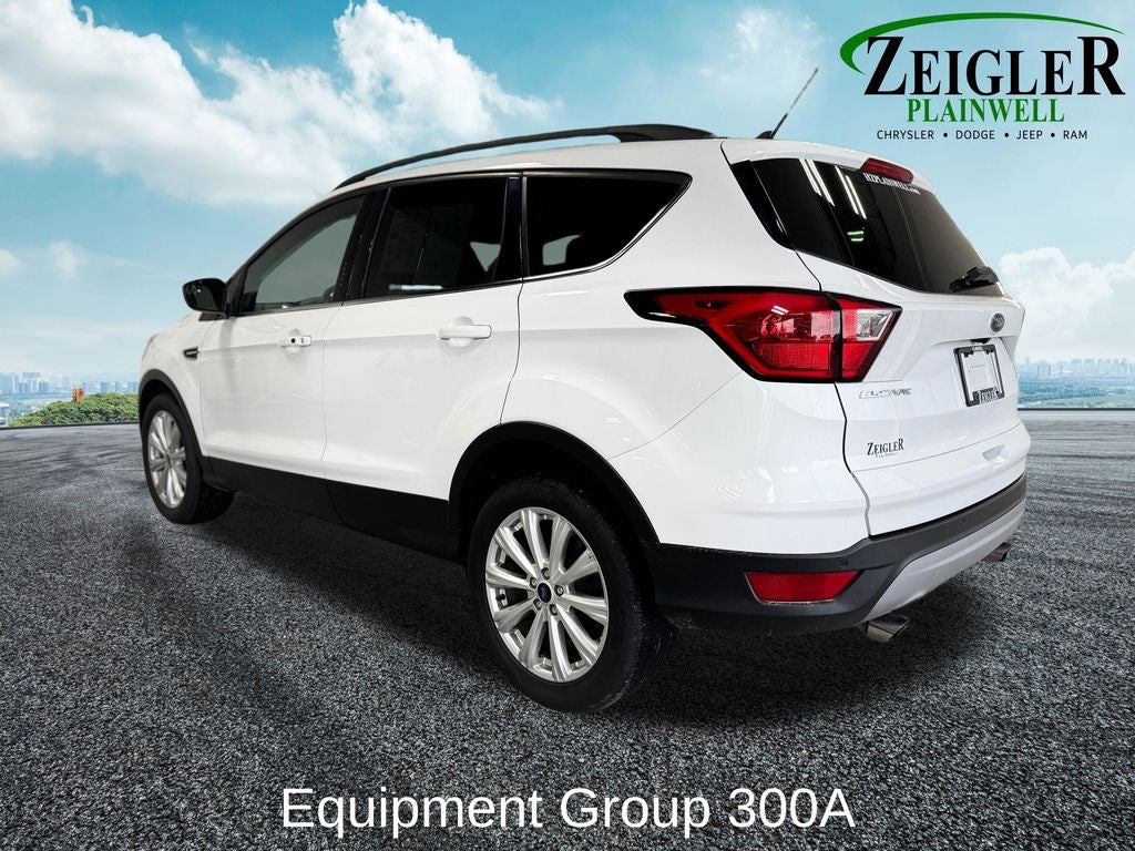 2019 Ford Escape SEL Moonroof