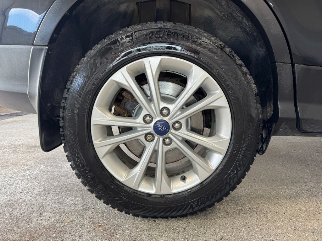 2018 Ford Escape SEL Heated Leather-Trimmed Front Seats