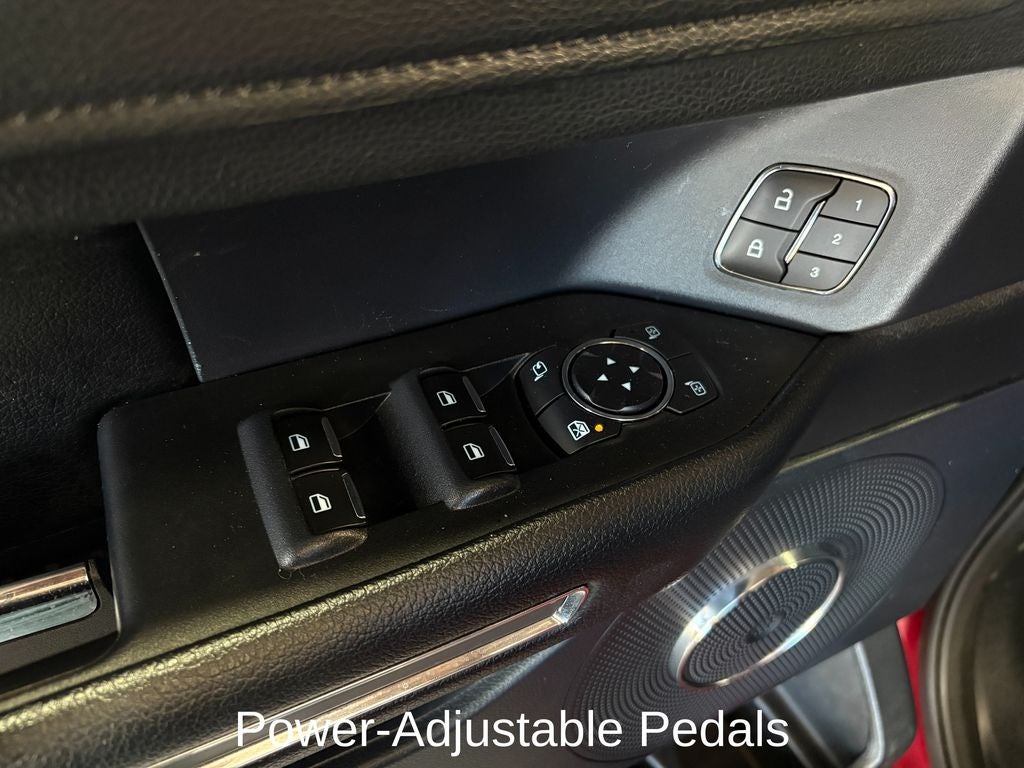 2019 Ford Expedition Max XLT Heavy-Duty Trailer Tow Package