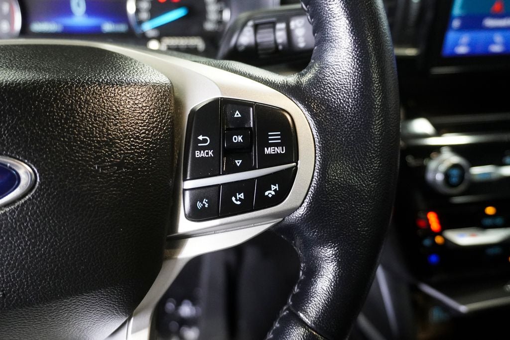 2022 Ford Explorer Limited Twin Panel Moonroof & Navigation System