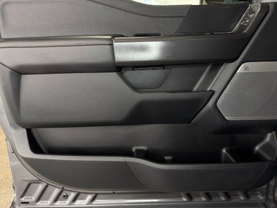 2025 Ford F-150 Lariat Navigation system