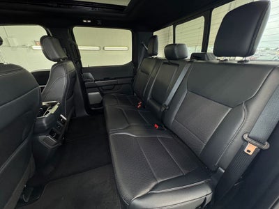 2025 Ford F-150 Lariat Navigation system
