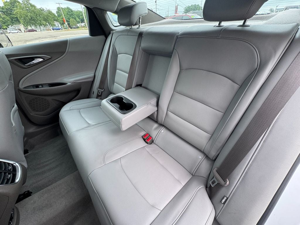 2017 Chevrolet Malibu LT Power Sunroof