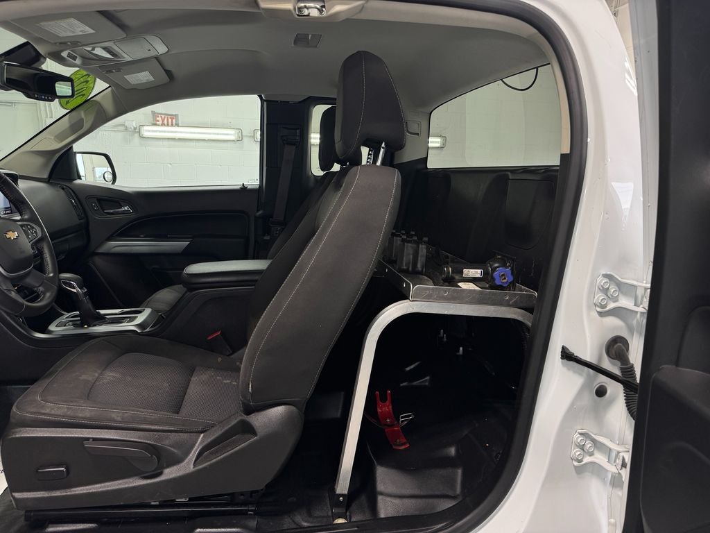2022 Chevrolet Colorado LT Alloy wheels