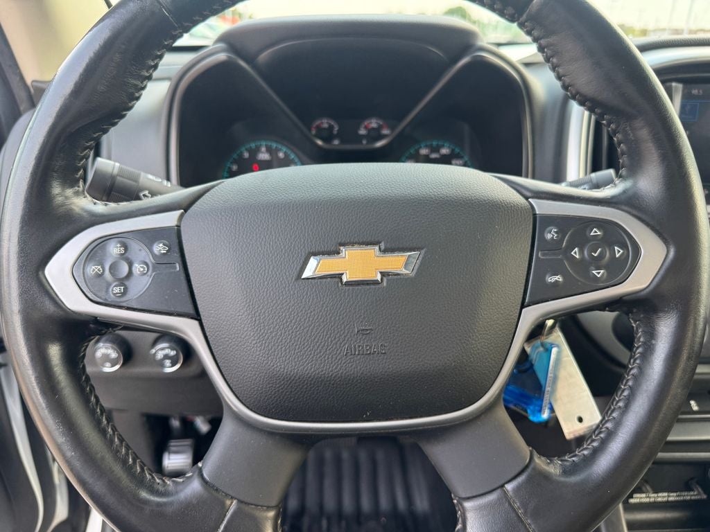 2022 Chevrolet Colorado LT Apple CarPlay