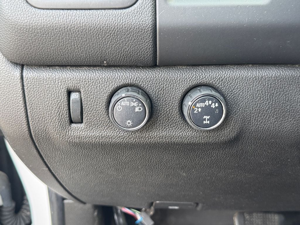 2022 Chevrolet Colorado LT Apple CarPlay