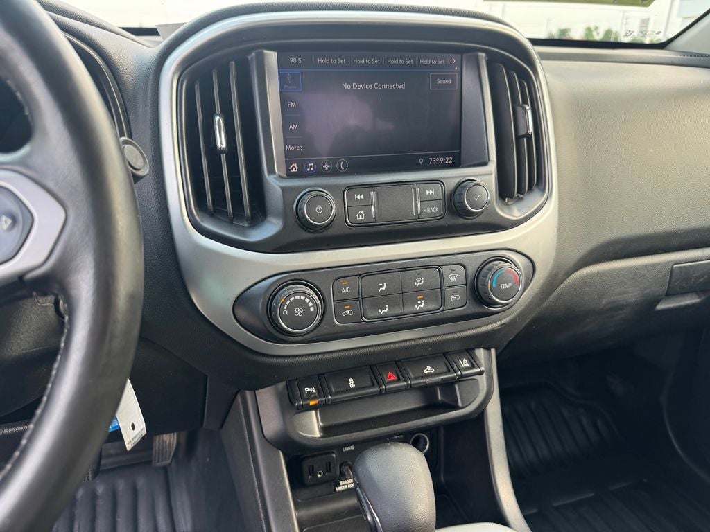 2022 Chevrolet Colorado LT Apple CarPlay