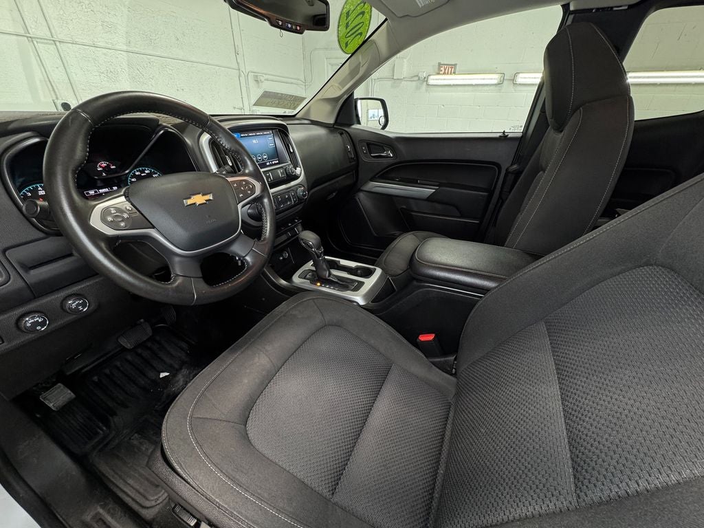 2022 Chevrolet Colorado LT Alloy wheels
