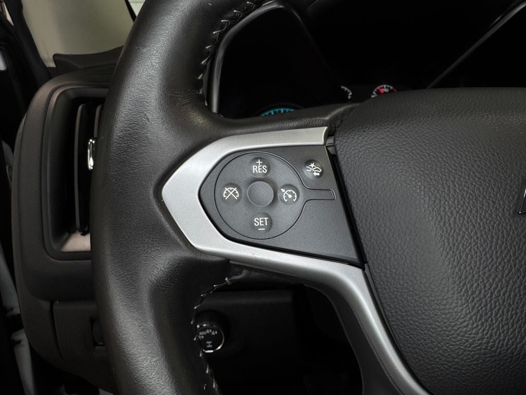 2022 Chevrolet Colorado LT Alloy wheels