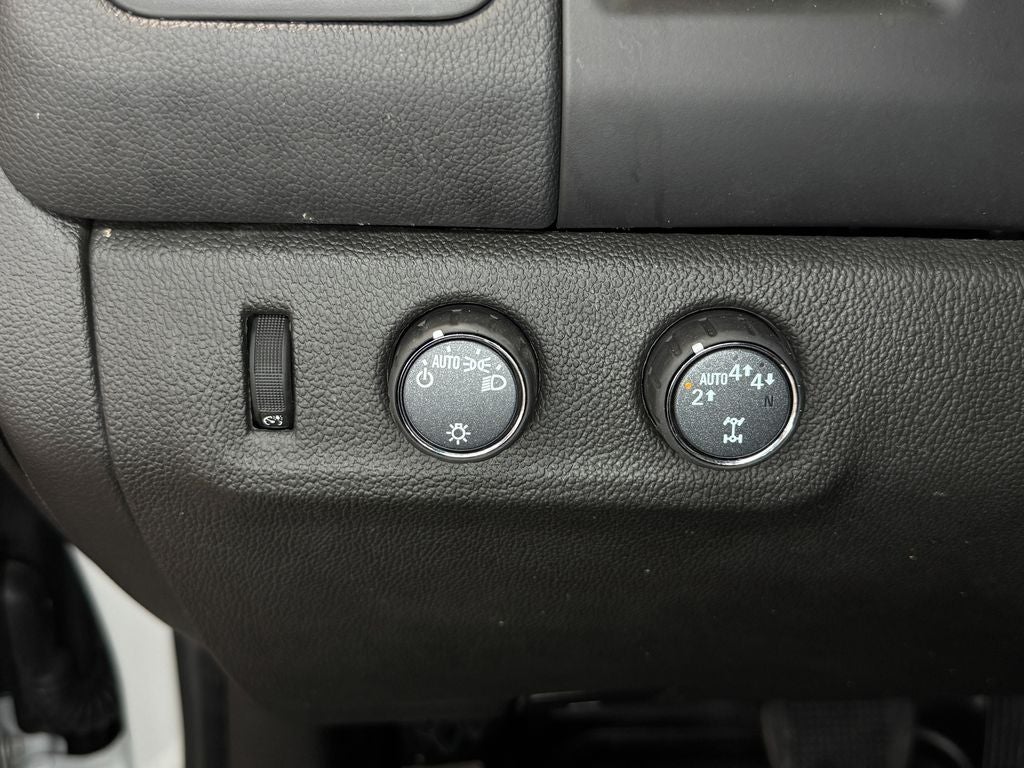 2022 Chevrolet Colorado LT Alloy wheels