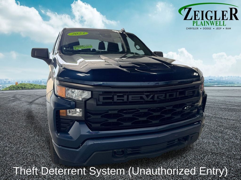2023 Chevrolet Silverado 1500 Custom