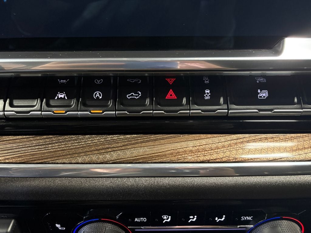 2025 Chevrolet Silverado 1500 LT LT1