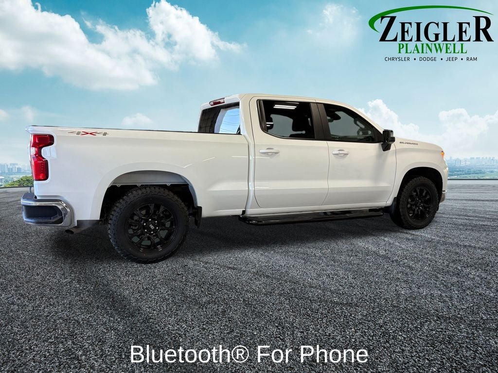 2025 Chevrolet Silverado 1500 LT Navigation System