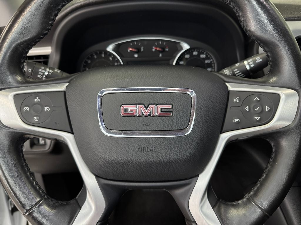 2020 GMC Acadia SLT