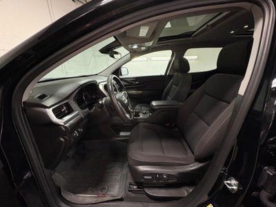 2023 GMC Acadia SLE Dual SkyScape 2-Panel Power Sunroof