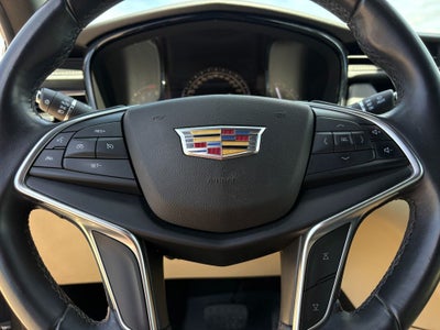 2018 Cadillac XT5 Base Alloy wheels