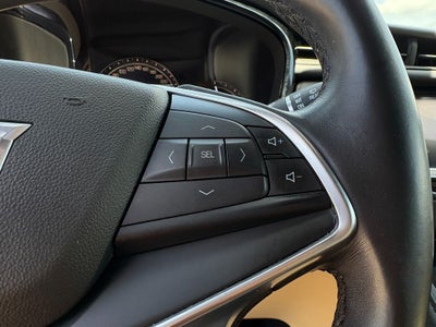 2018 Cadillac XT5 Base Alloy wheels