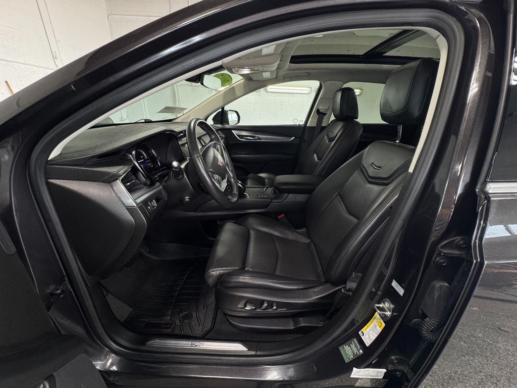 2017 Cadillac XT5 Premium Luxury Power moonroof