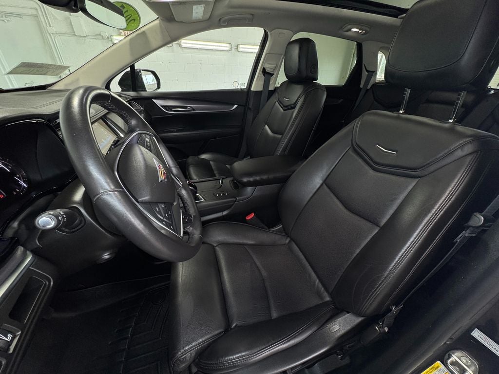 2017 Cadillac XT5 Premium Luxury Power moonroof