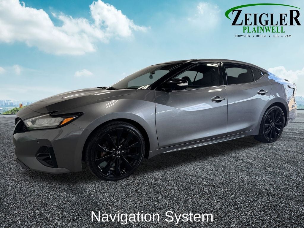 2021 Nissan Maxima SR Power moonroof