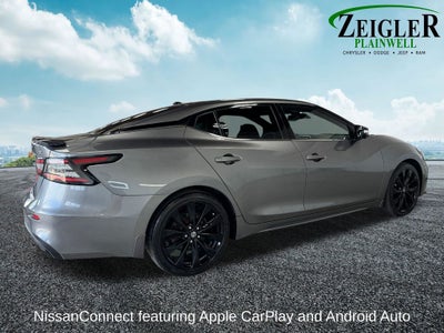 2021 Nissan Maxima SR Power moonroof