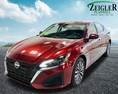 2023 Nissan Altima 2.5 SV Apple Car Play