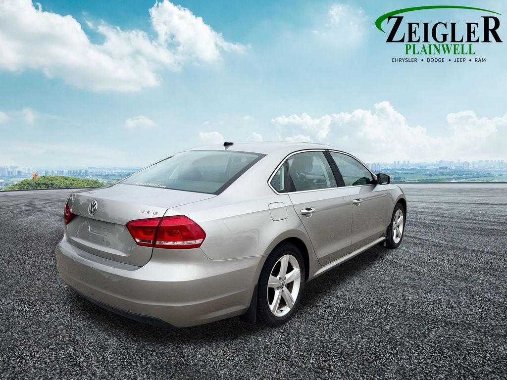 2014 Volkswagen Passat 1.8T SE