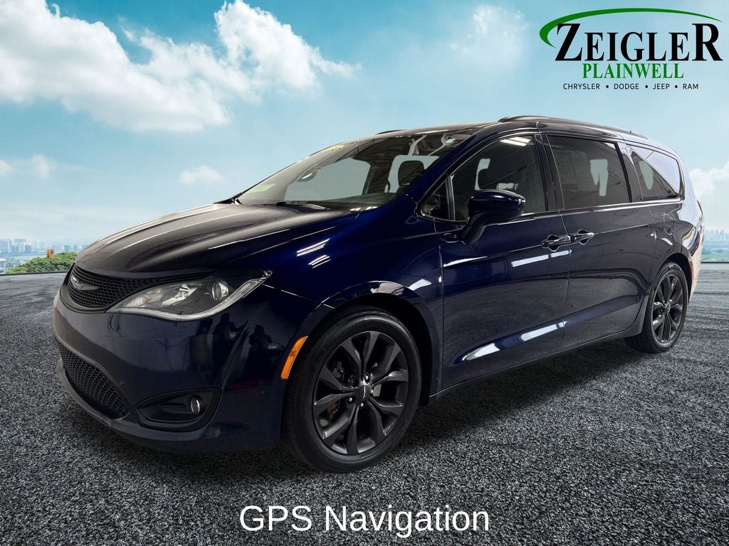 2018 Chrysler Pacifica Touring L Plus S Appearance Package