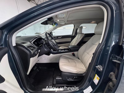 2019 Ford Edge Titanium Panoramic Vista Roof