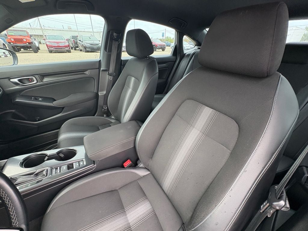 2023 Honda Civic Sport Radio: 180-Watt Audio System w/8 Speakers