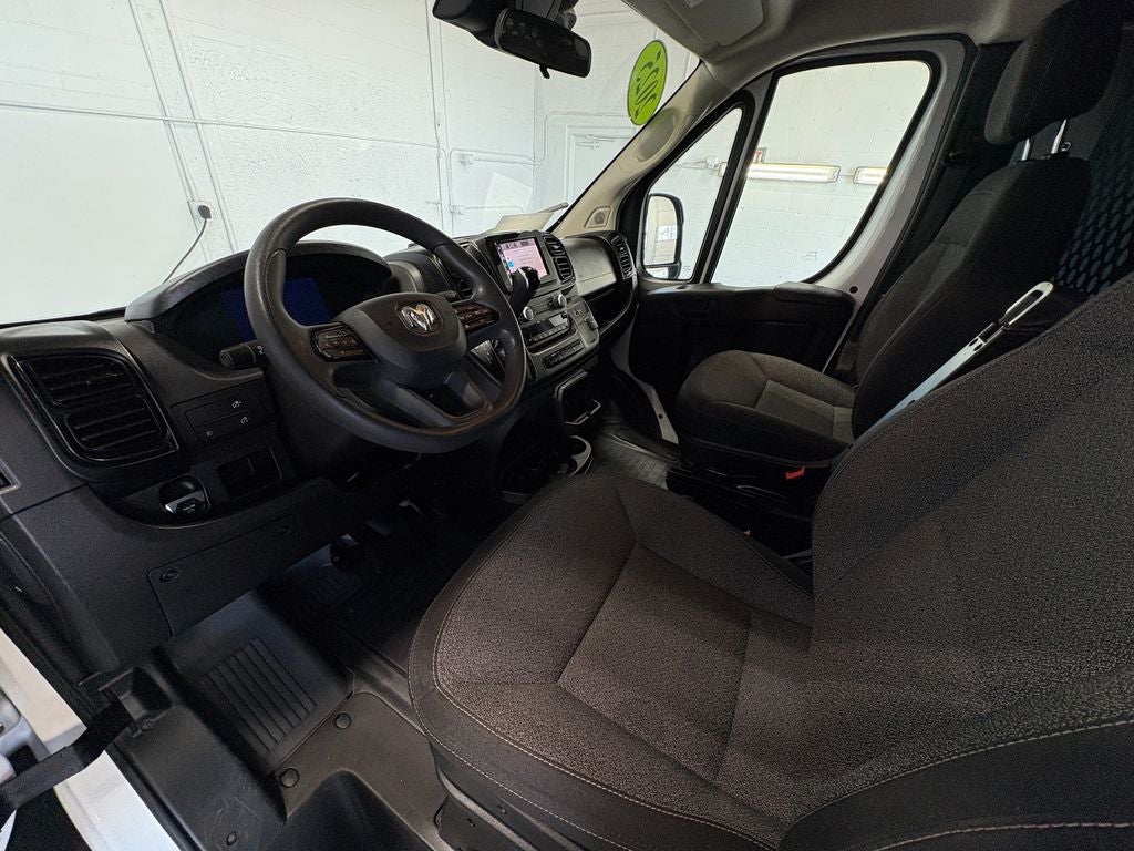 2025 RAM ProMaster 2500 Base