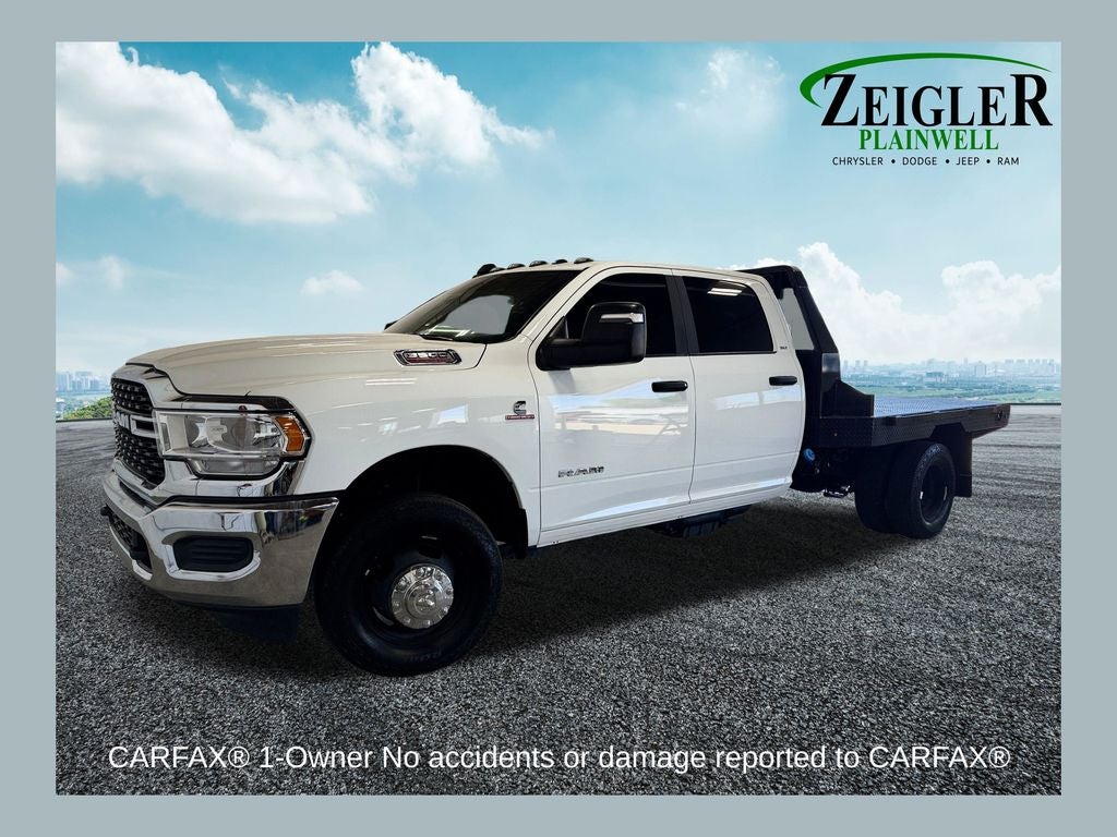 2024 RAM 3500 SLT FLAT BED