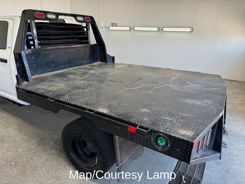 2024 RAM 3500 SLT FLAT BED