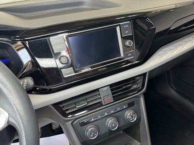 2022 Volkswagen Taos 1.5T S Alloy wheels