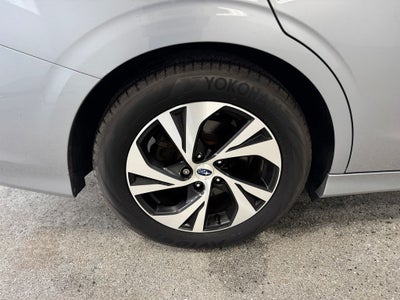 2022 Subaru Legacy Premium Heated front seats