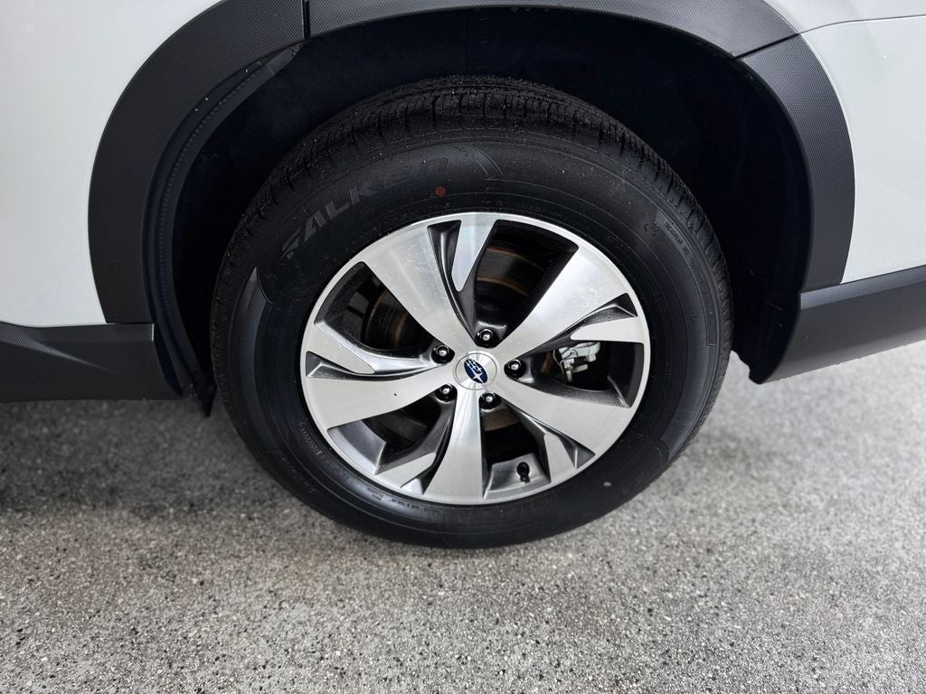 2025 Subaru Ascent Premium 3rd row seats: bench