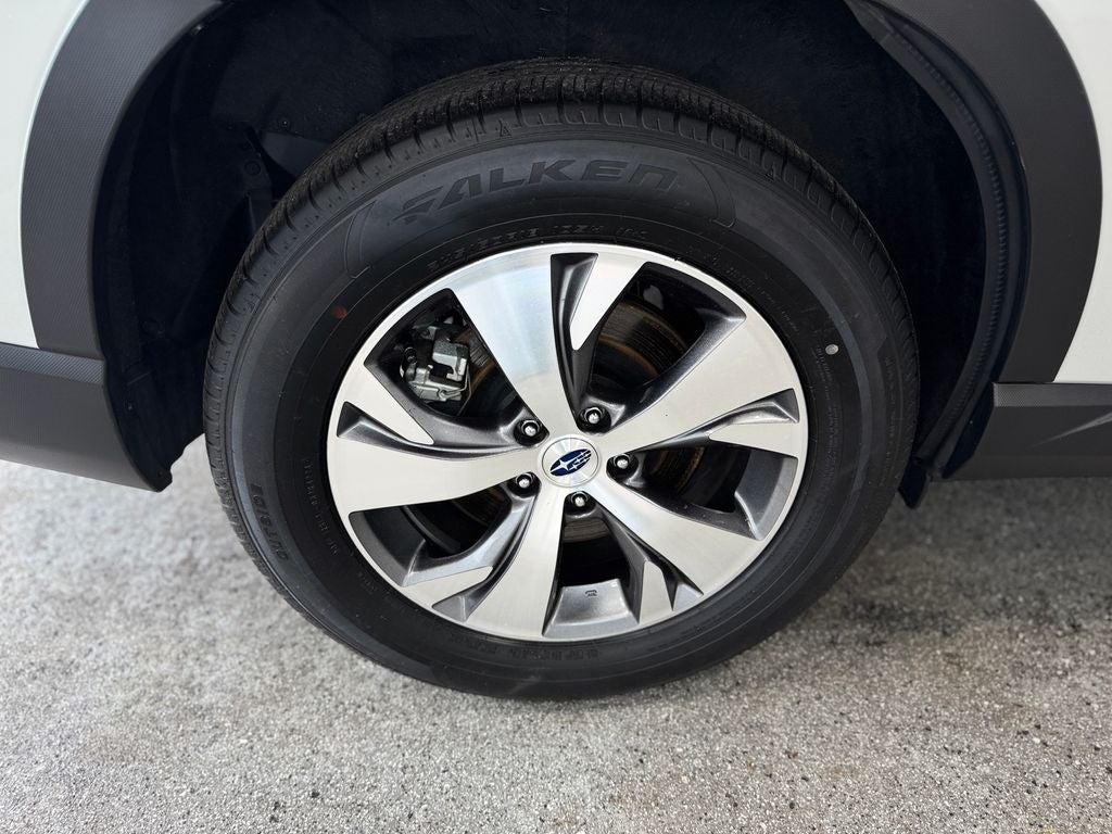 2025 Subaru Ascent Premium 3rd row seats: bench