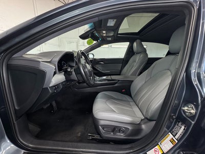 2019 Toyota Avalon XLE Moonroof Package