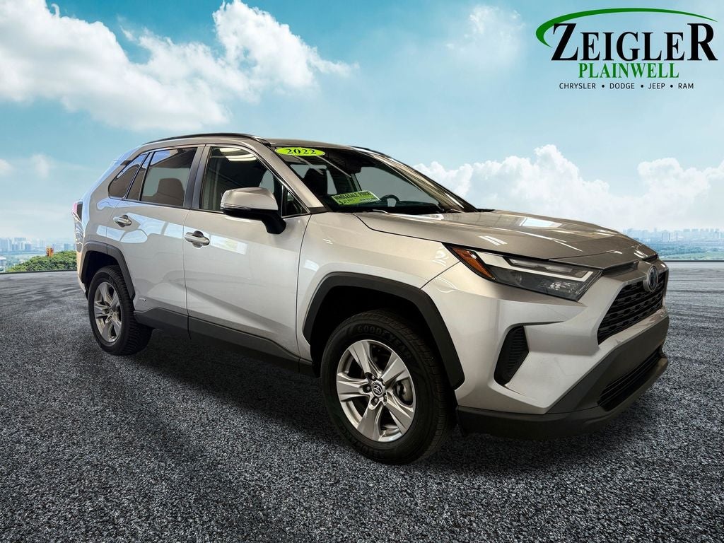 2022 Toyota RAV4 Hybrid XLE
