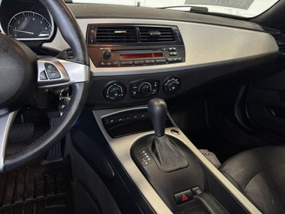 2005 BMW Z4 2.5i