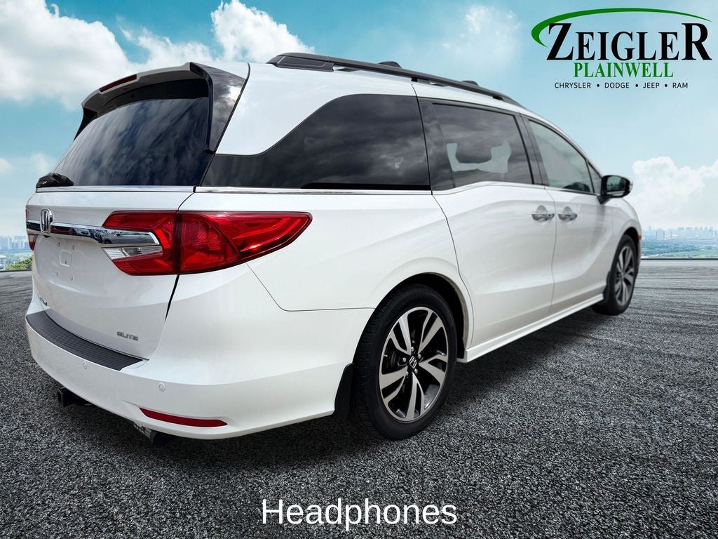 2020 Honda Odyssey Elite Navigation system: Honda Satellite-Linked Navigati